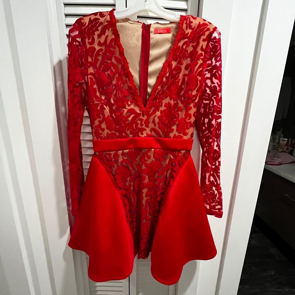 NWOT Low Cut  Red Lace Long Sleeve Dress With Nude Lining HOT HOT HOT - Picture 14 of 16